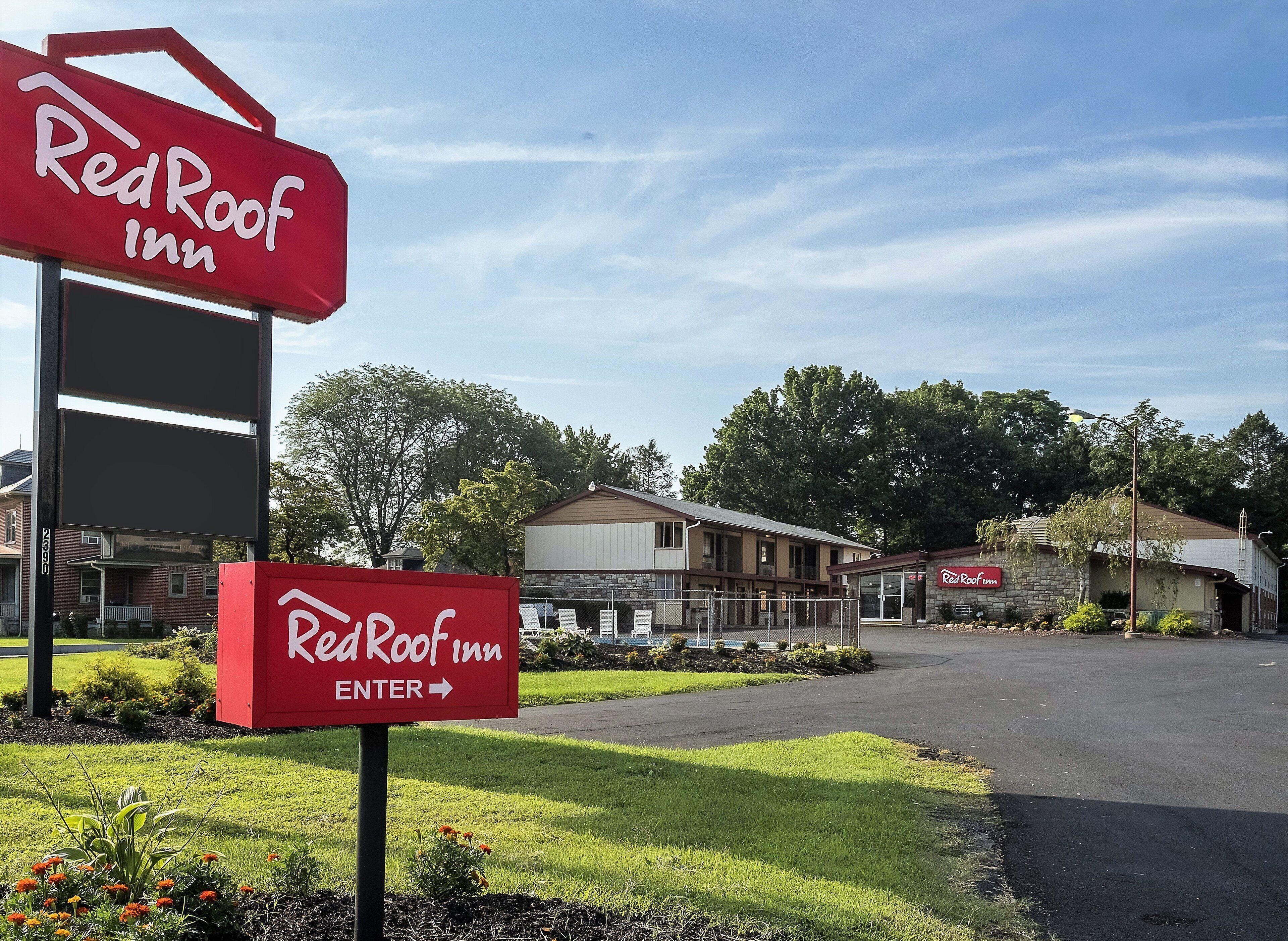 5 Affordable 2-Star Hotels Close to Sixth Ward Park