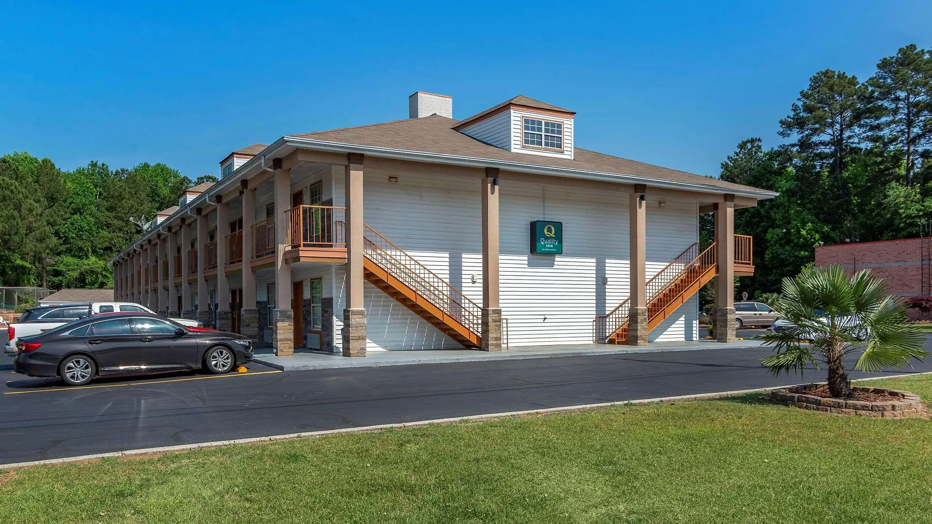 Staying In Atlanta Metropolitan: 14 Golf Hotels Compared